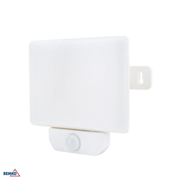 BEMKO REFLEKTOR LED 30W 4000K 2700lm LFX IP65 BIJELA SENZOR