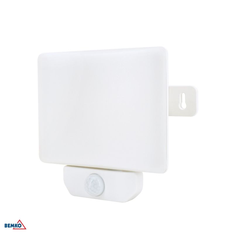 C65-LFX-030WH-4K-PIR BEMKO REFLEKTOR LED 30W 4000K 2700lm LFX IP65 BIJELA SENZOR