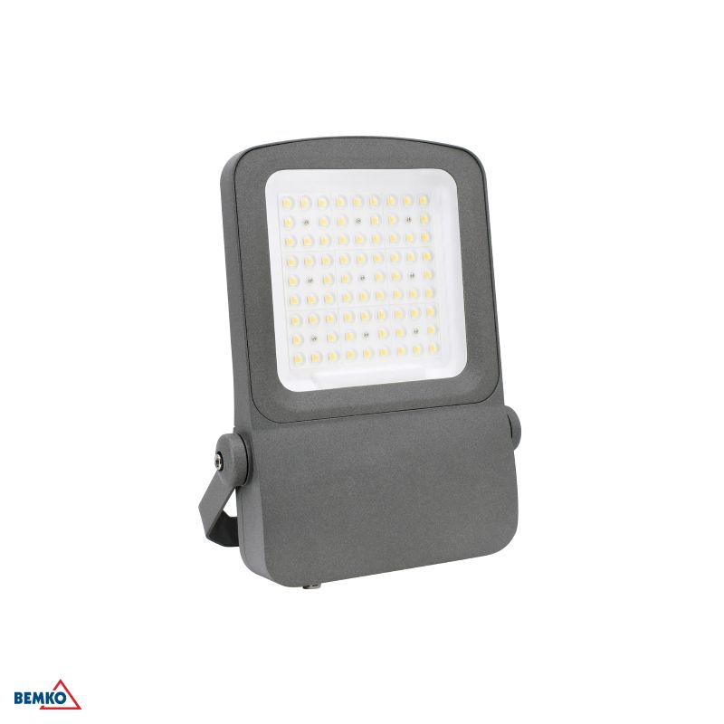 C66-LFC-100DG-4K-9090 REFLEKTOR LED 100W 4000K CAMPUS IP66 15000lm 90X90 SIVI BEMKO